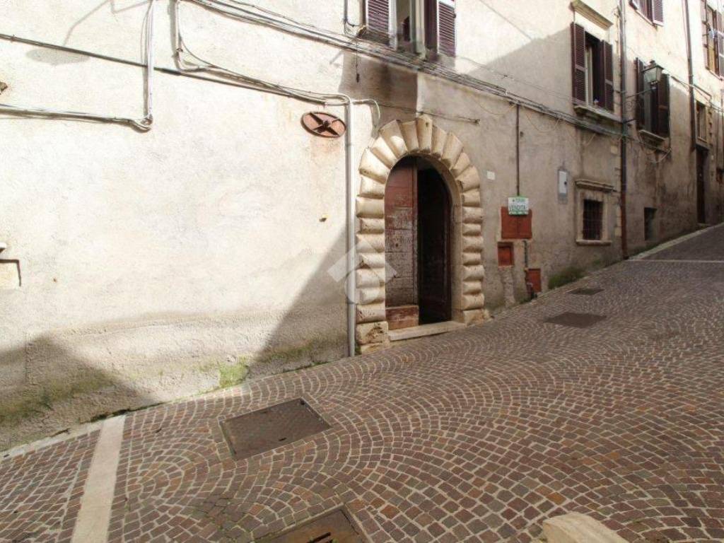 Appartamento a Scandriglia in Via Giuseppe Mazzini, 14 - Foto 2