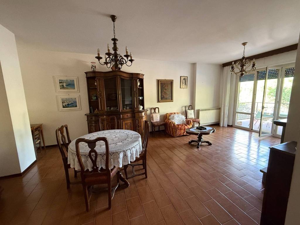 Appartamento a Castiglione del lago in Via Roma - Foto 3