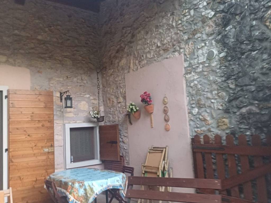 Rustico / casale a Caprino veronese - Foto 4