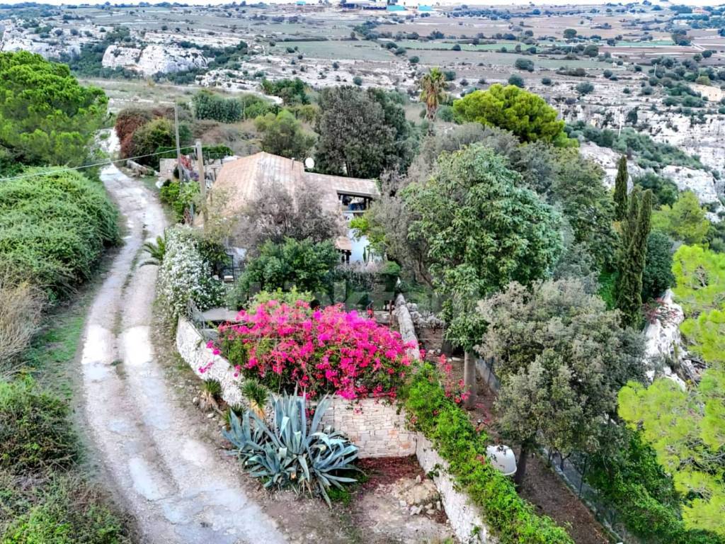 Villa a Modica in contrada Calicantone Scalepiane - Foto 3