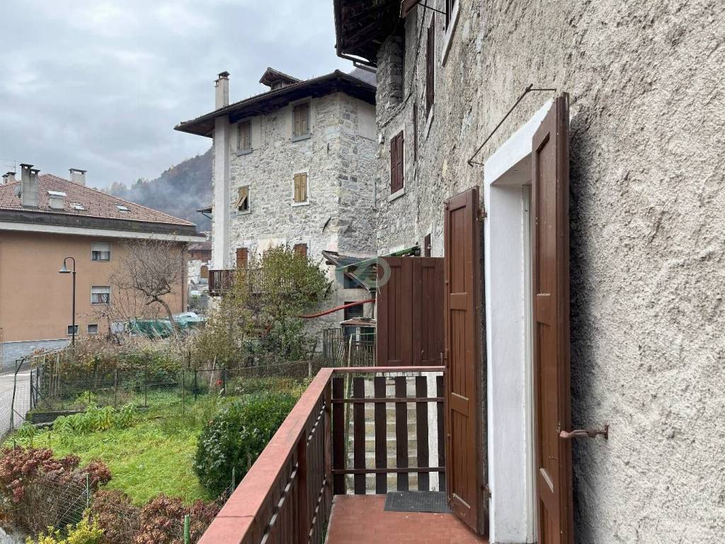 Palazzo / stabile a Tione di trento in Via Camillo Benso di Cavour, 6 - Foto 2