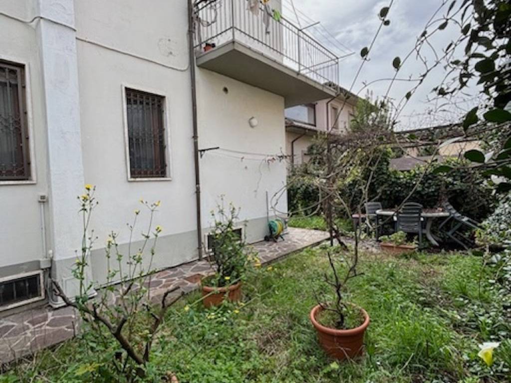 Appartamento a Pistoia in Via di Valdibrana, 97 - Foto 2