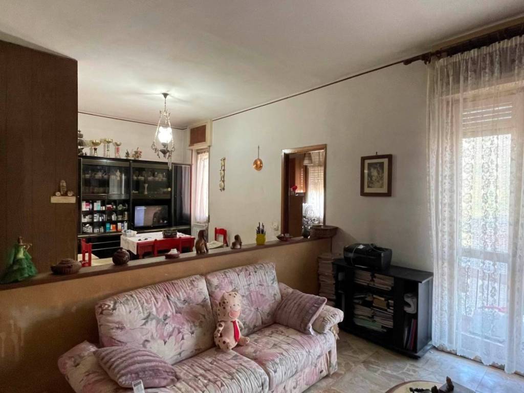 Appartamento a Tortona in via don sturzo - Foto 2