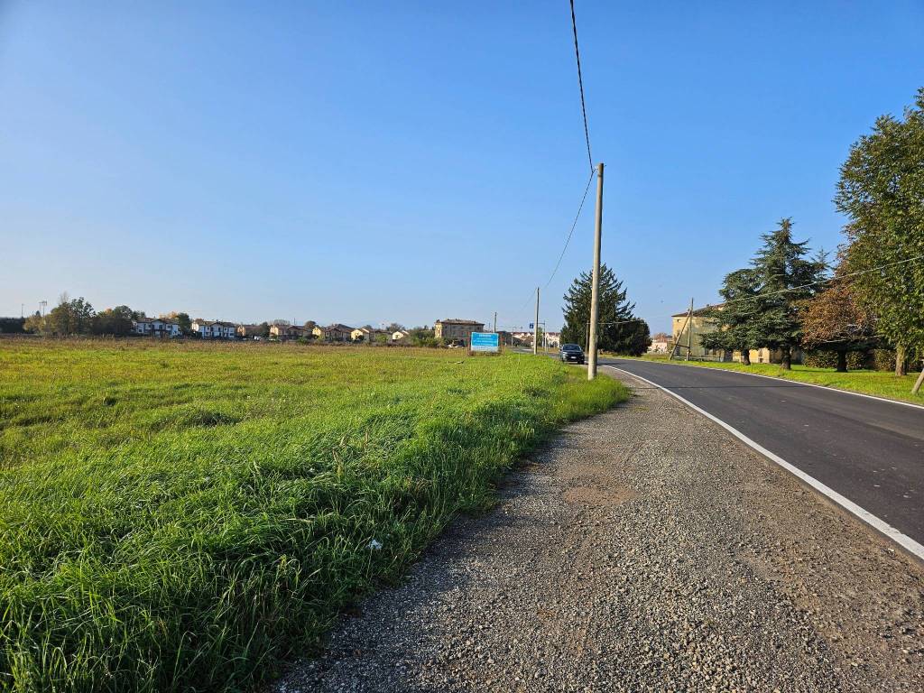 Terreno a Noceto in Piazza della Repubblica - Foto 3