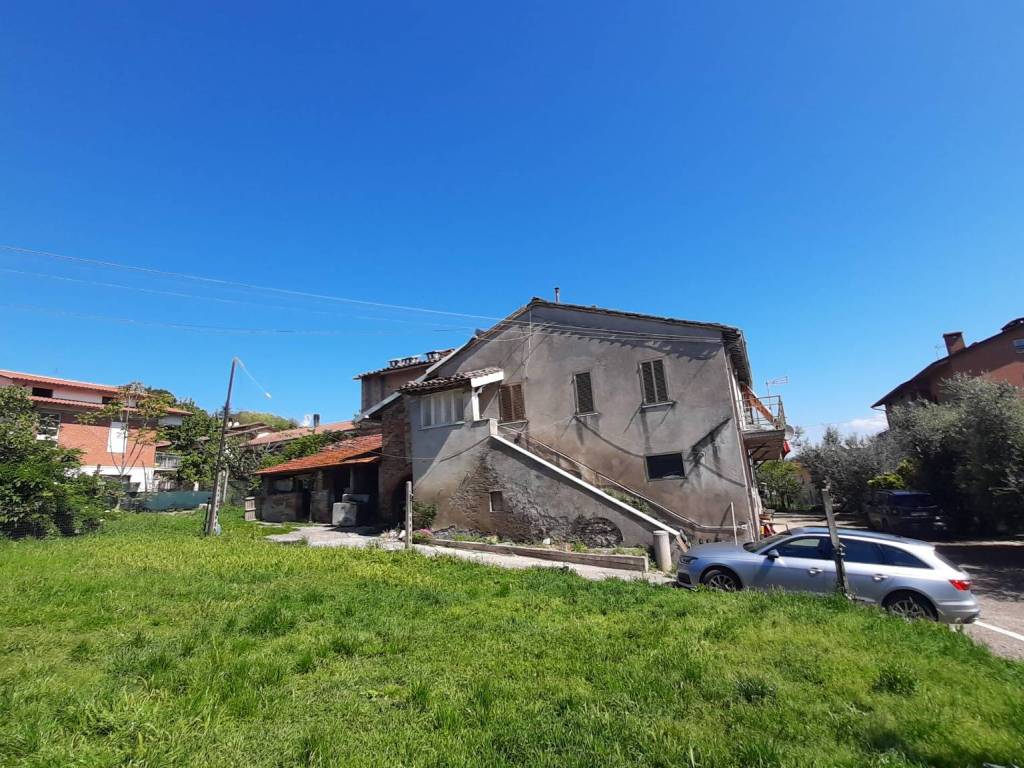 Terreno a Perugia in Via Archiloco, 3 - Foto 3