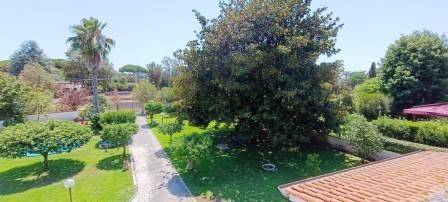 Villa a Sabaudia in Via Litoranea - Foto 2