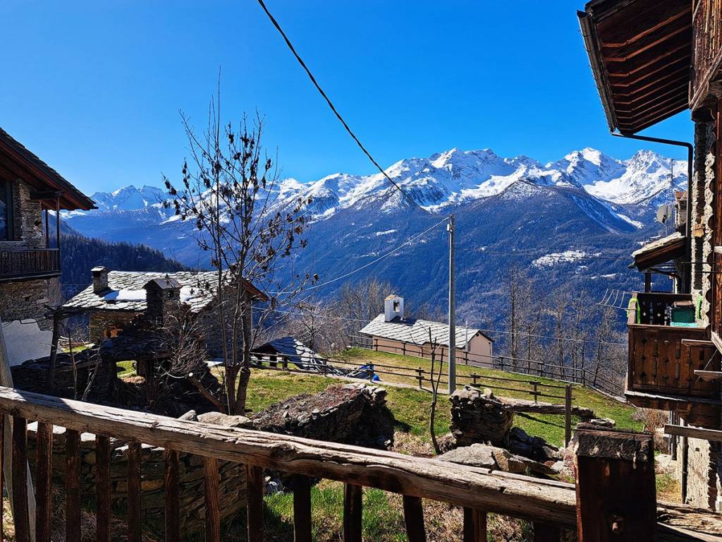 Rustico / casale a La salle in Frazione Challancin - Foto 3