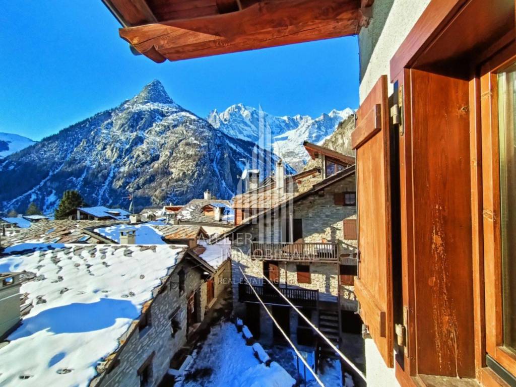 Appartamento a Courmayeur in Via Hermitage, 8 - Foto 3