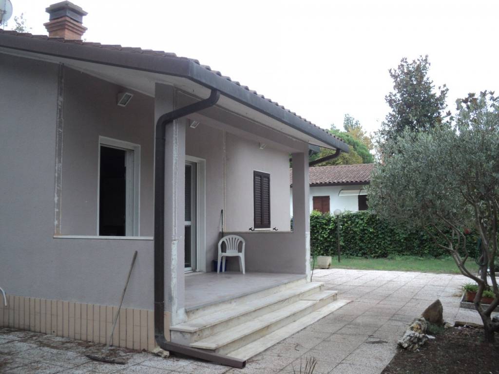 Villa a Comacchio in Viale San Salvador 11 - Foto 2