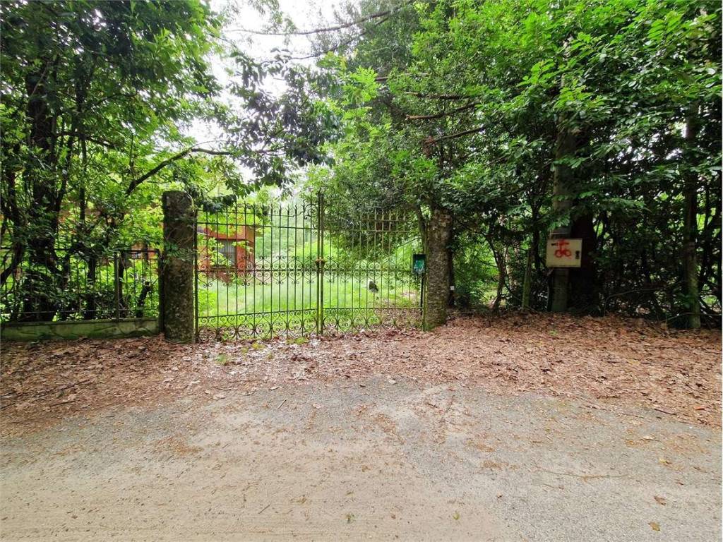 Rustico / casale a Biandronno in Via Isola Virginia, 43 - Foto 2