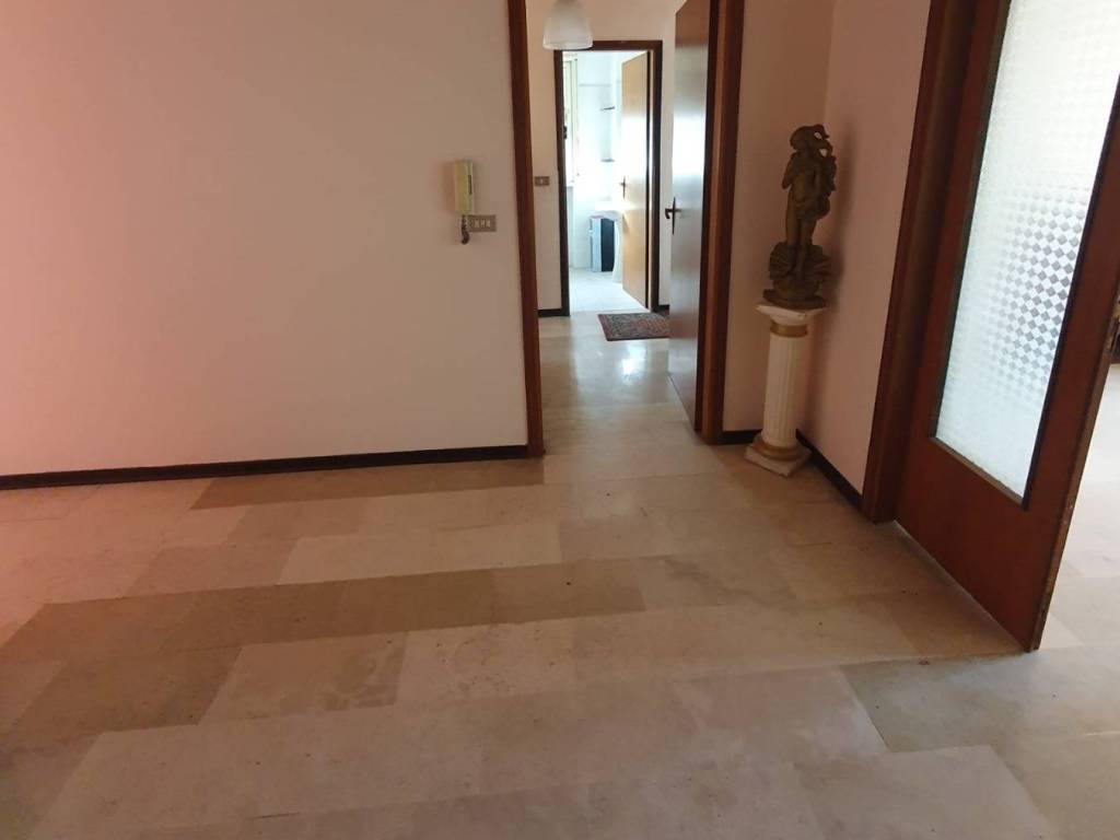 Appartamento a Reggio calabria in Via Santa Caterina d'Alessandria, 1 - Foto 3