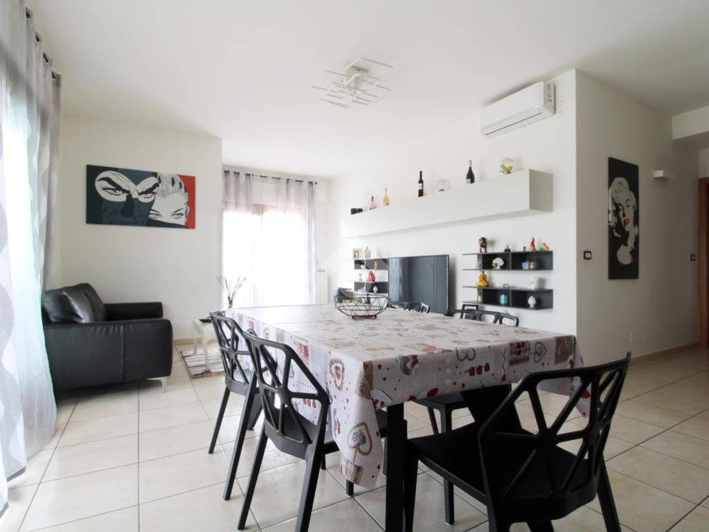 Appartamento a Tortoreto in Lungomare Sirena, 526 - Foto 3
