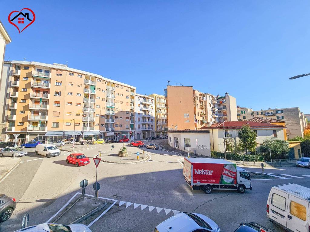 Appartamento a Trieste in Via Lorenzo Lorenzetti, 9 - Foto 4