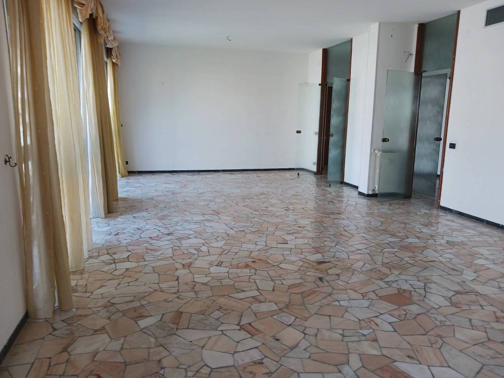 Appartamento a Savona - Foto 2