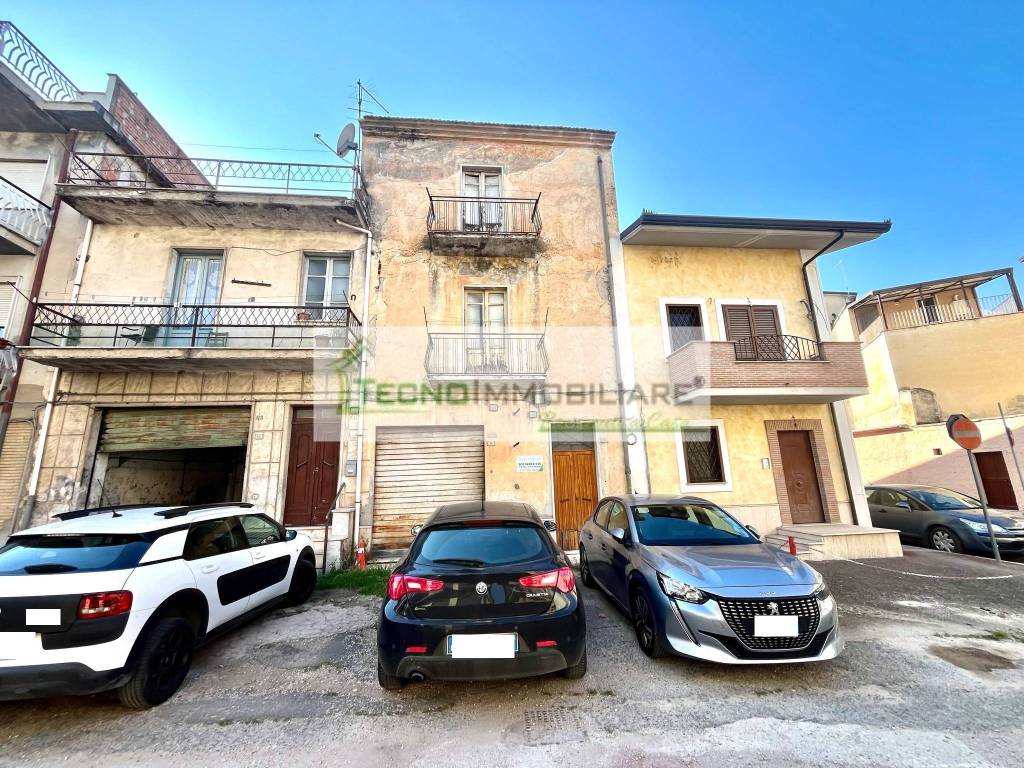 Casa indipendente a Pontecorvo in Corso Giuseppe Garibaldi - Foto 4
