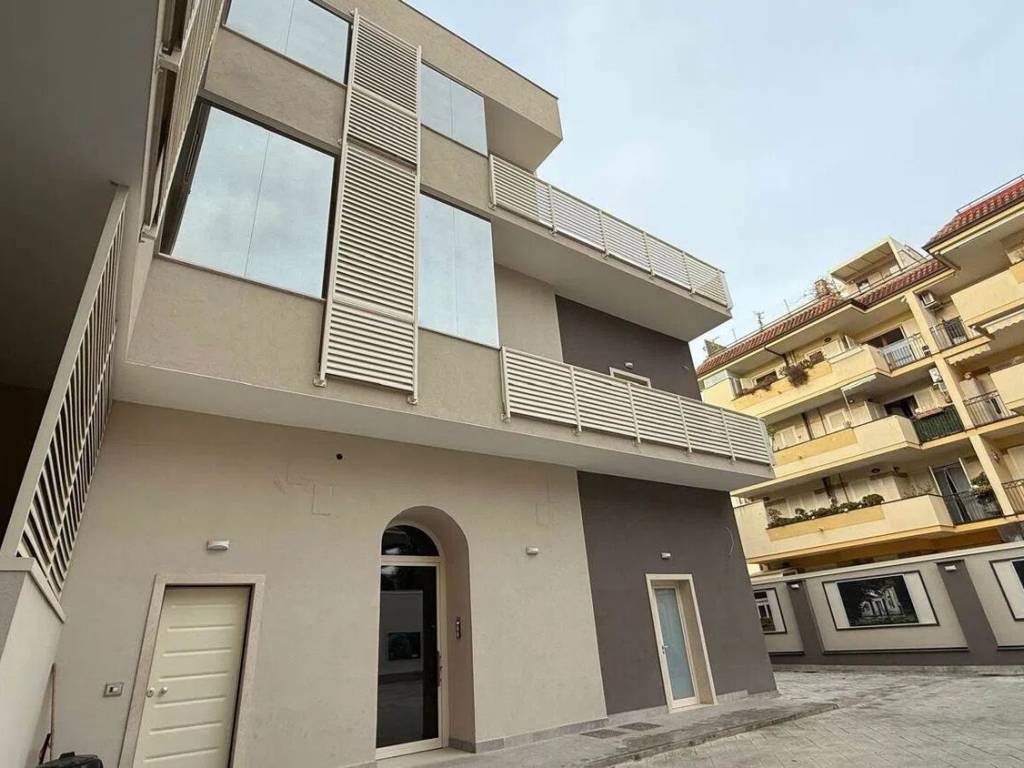 Appartamento a Caserta in Via Gennaro Tescione, 208 - Foto 2