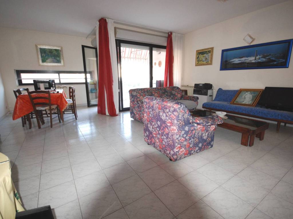 Appartamento a Foggia in Viale Lussemburgo, 1 - Foto 2