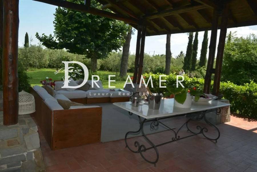 Villa a Terranuova bracciolini in via di camparsiccio - Foto 5