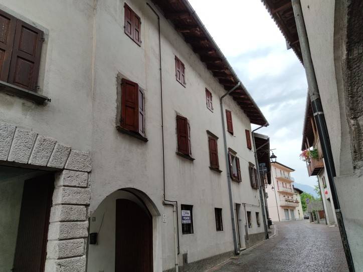 Casa indipendente a Amaro in Via Roma, 46 - Foto 2