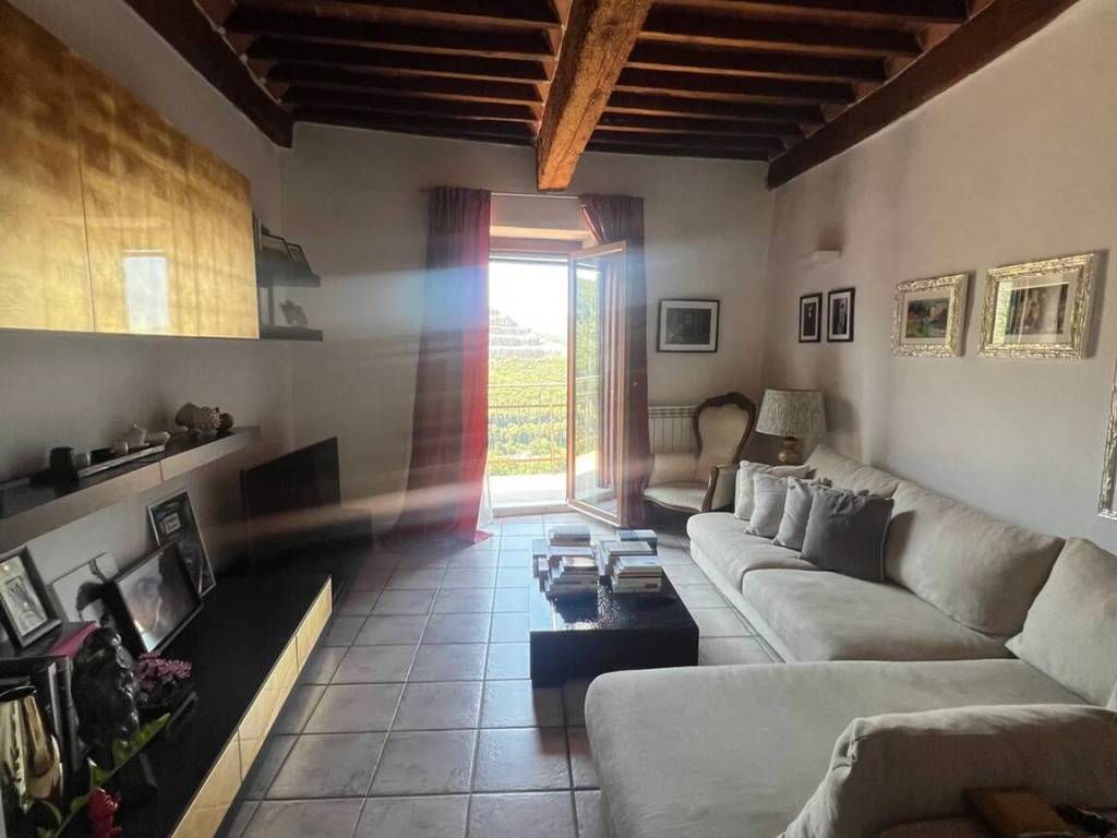 Appartamento a Gavorrano in La Torre S.N.C. - Foto 2