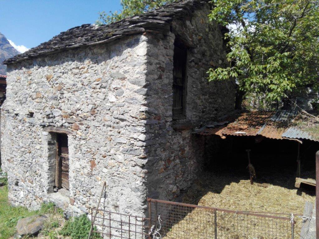 Rustico / casale a Verceia in Via Mario Copes - Foto 5