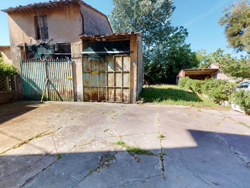 Casa indipendente a San giuliano terme in Via Enrico Fermi, 47 - Foto 2