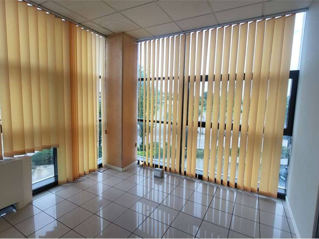 Immobile a Pesaro in VIA BENUCCI, 45 - Foto 5