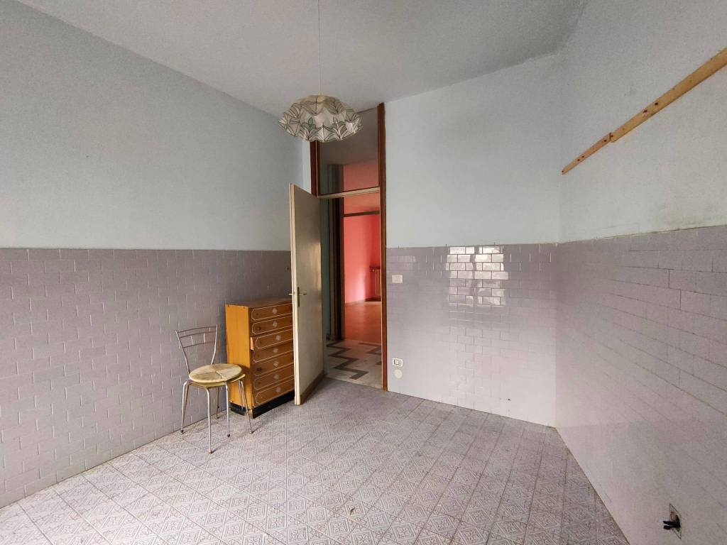 Appartamento a Asti in Via Giosuè Carducci, 56 - Foto 3