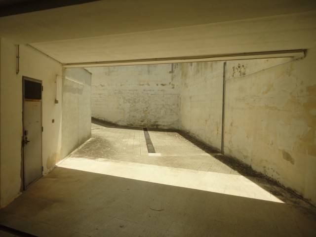 Box / garage a Lecce in Via Francesco De Mura - Foto 5