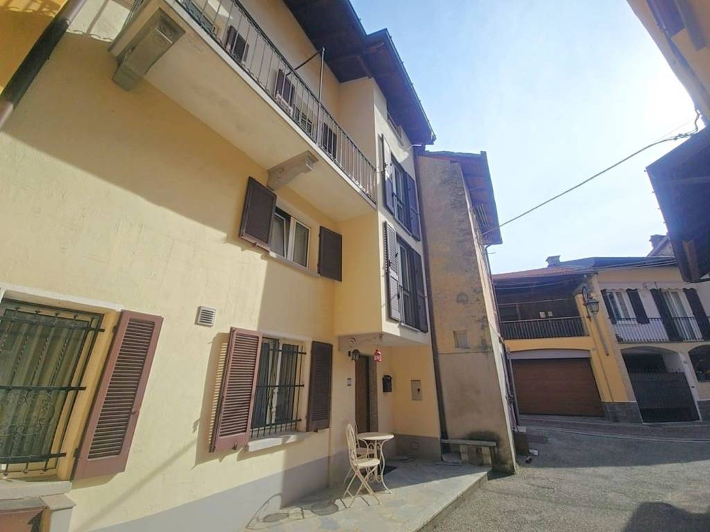Casa indipendente a Grantola in Vicolo Indipendenza, 2 - Foto 2