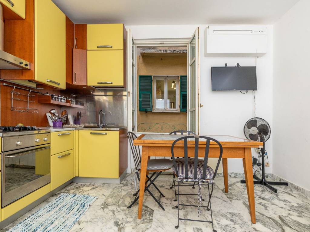 Appartamento a Finale ligure in Vico Marassi - Foto 3