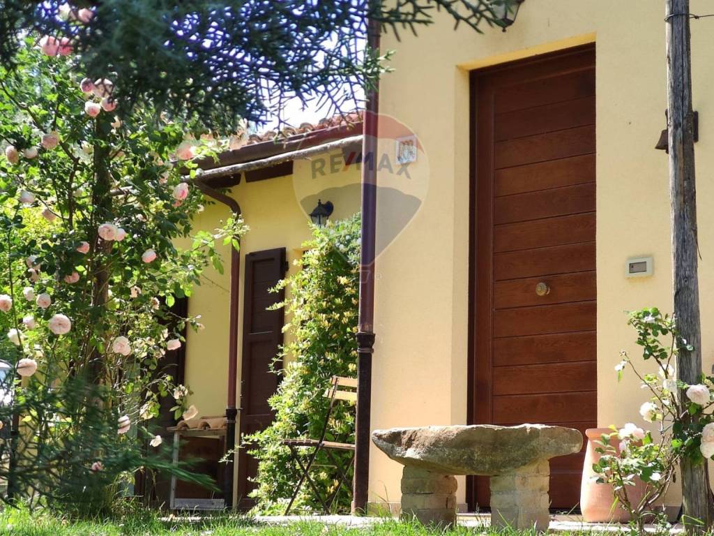 Villa a Treia in CONTRADA SAN CARLO, 41 - Foto 5