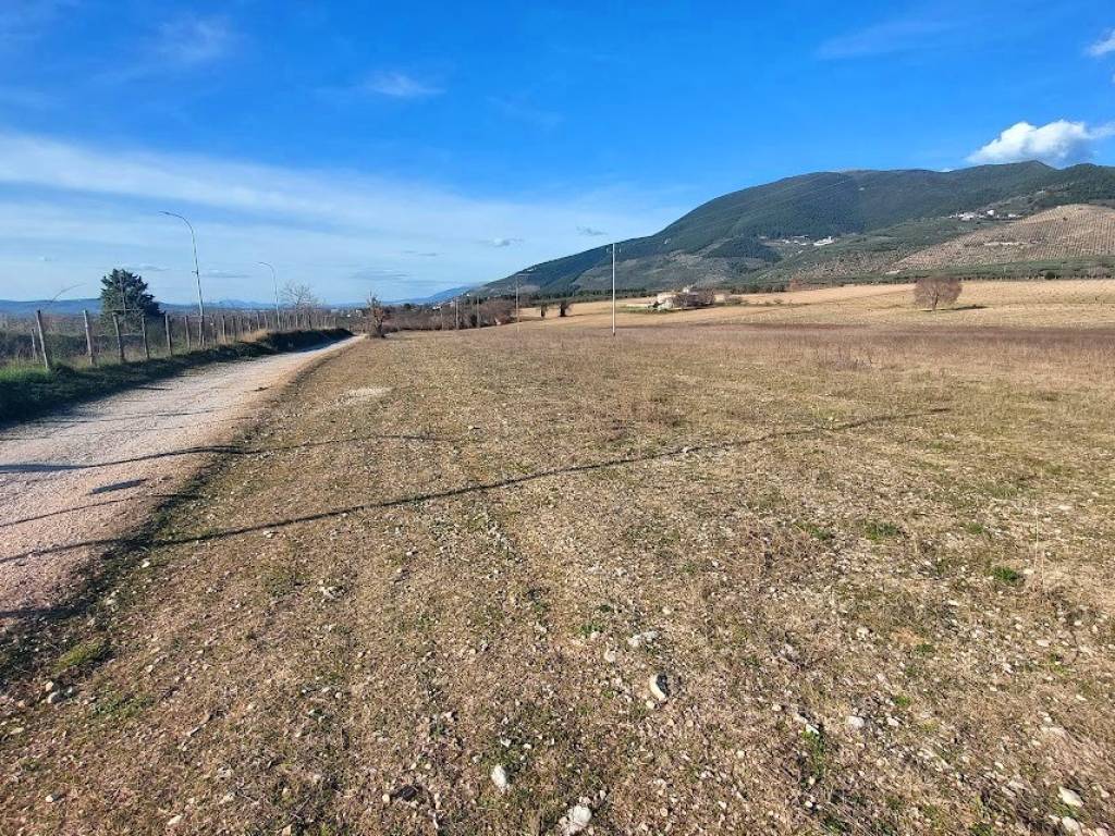 Terreno a Spoleto in La Via di Francesco - Foto 3