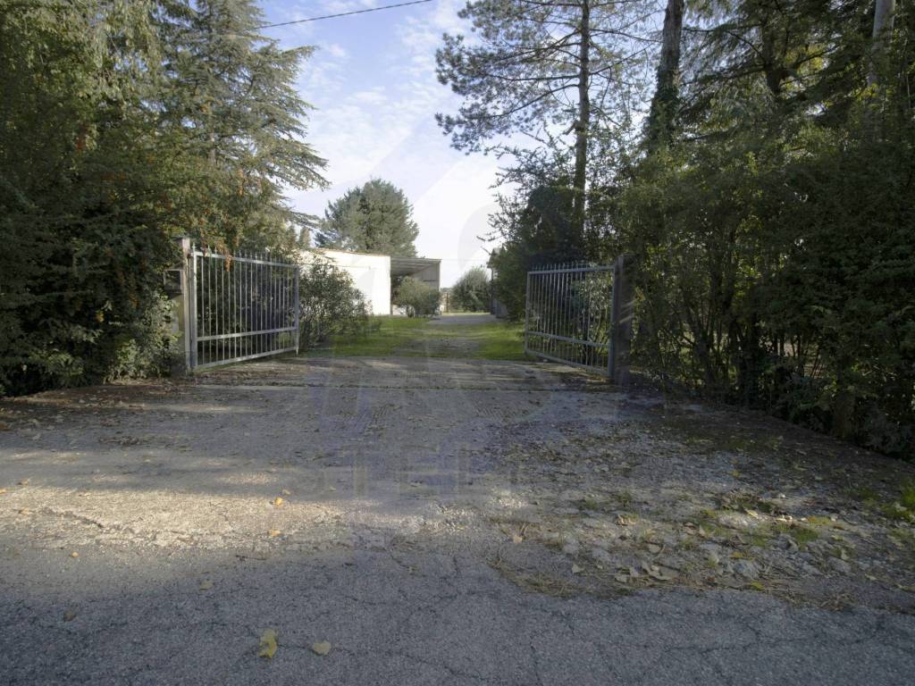 Villa a Bondeno in Via Consorziale, 361 - Foto 2