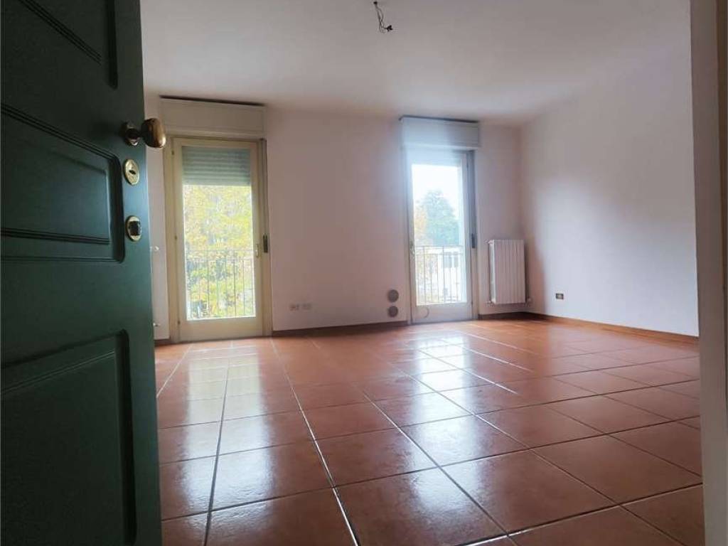 Appartamento a Oggiono in via montegrappa, 4 - Foto 2