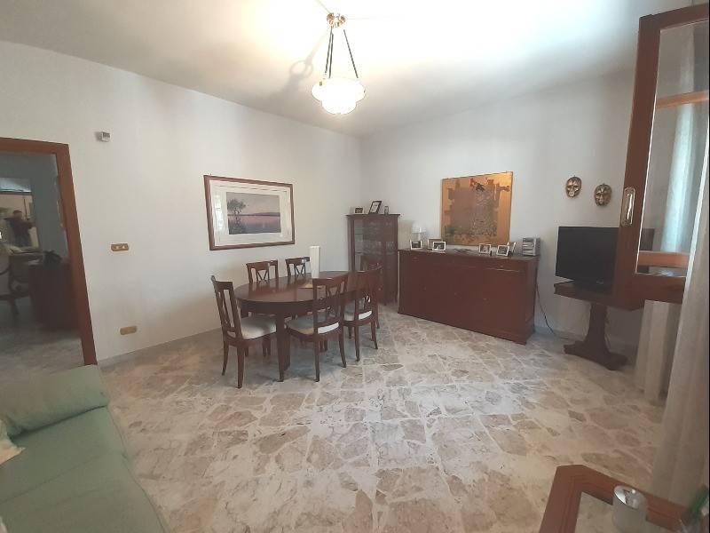 Appartamento a Capurso in Via Tommaso Fiore - Foto 3