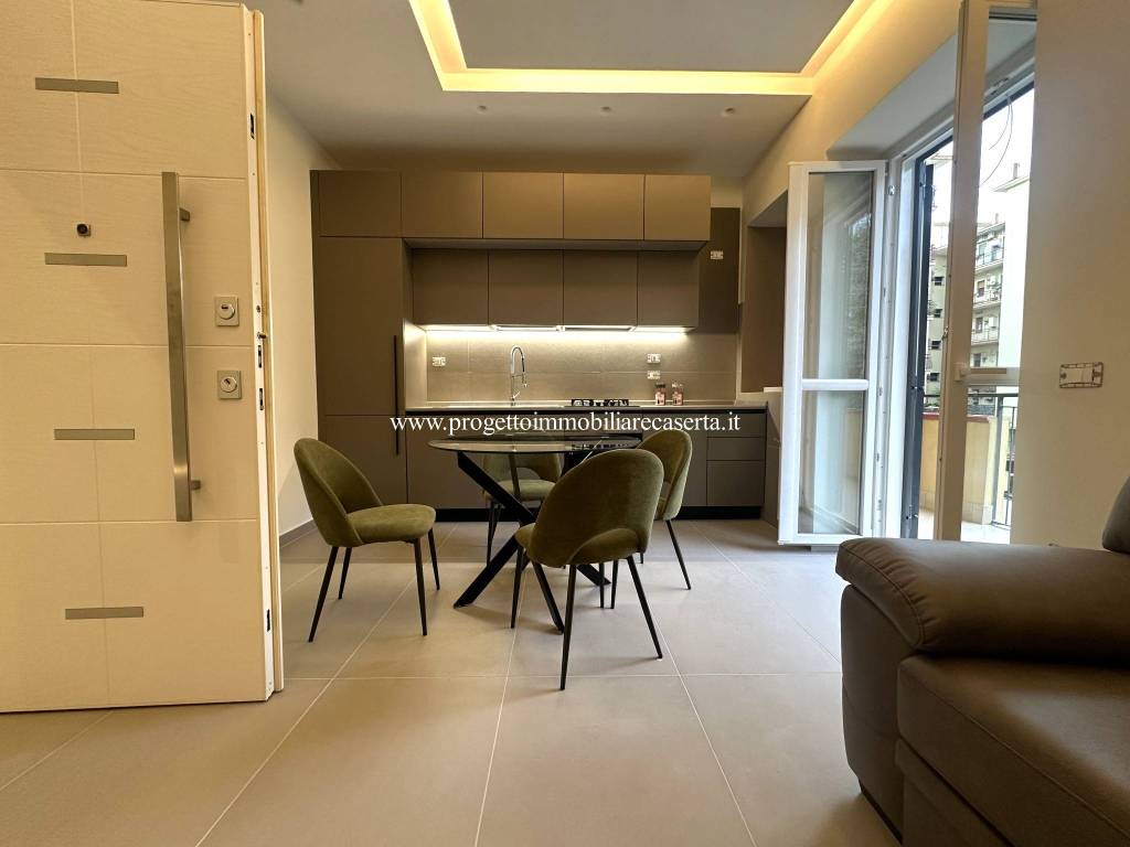 Appartamento a Caserta in Viale Abramo Lincoln, 183 - Foto 3