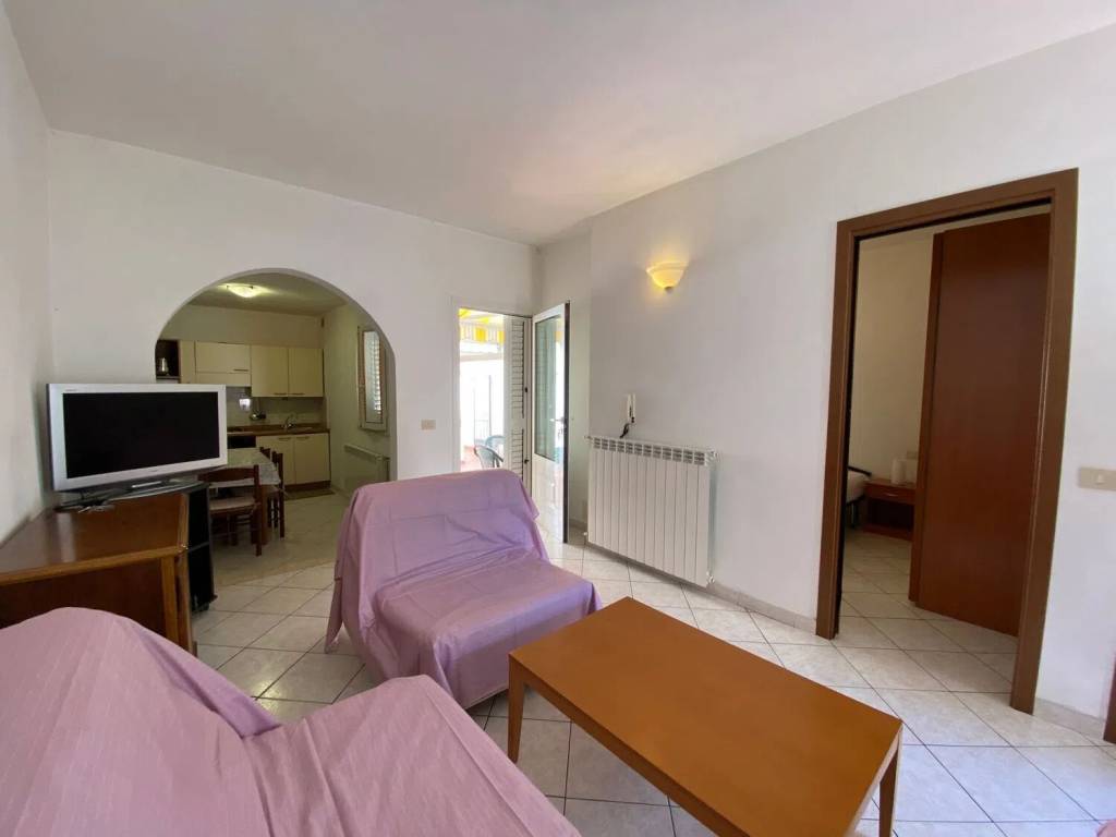 Appartamento a Viareggio in Via Giacomo Leopardi - Foto 2