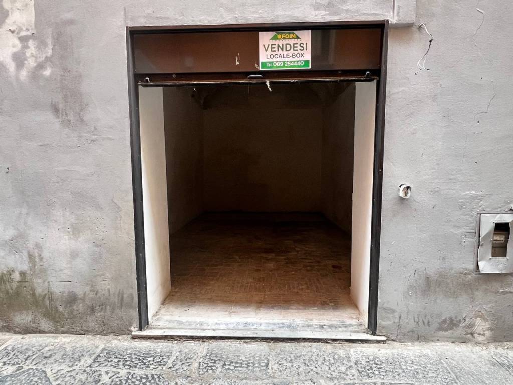 Box / garage a Salerno in Via Dogana Vecchia - Foto 4