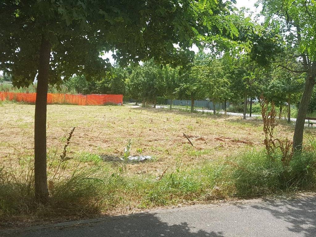 Terreno a Faenza in VIA MANTEGNA - Foto 3