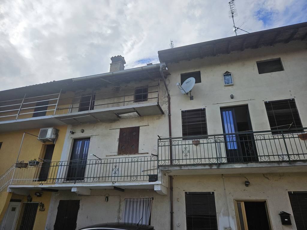 Appartamento a Momo in Via Quartiere, 2 - Foto 4