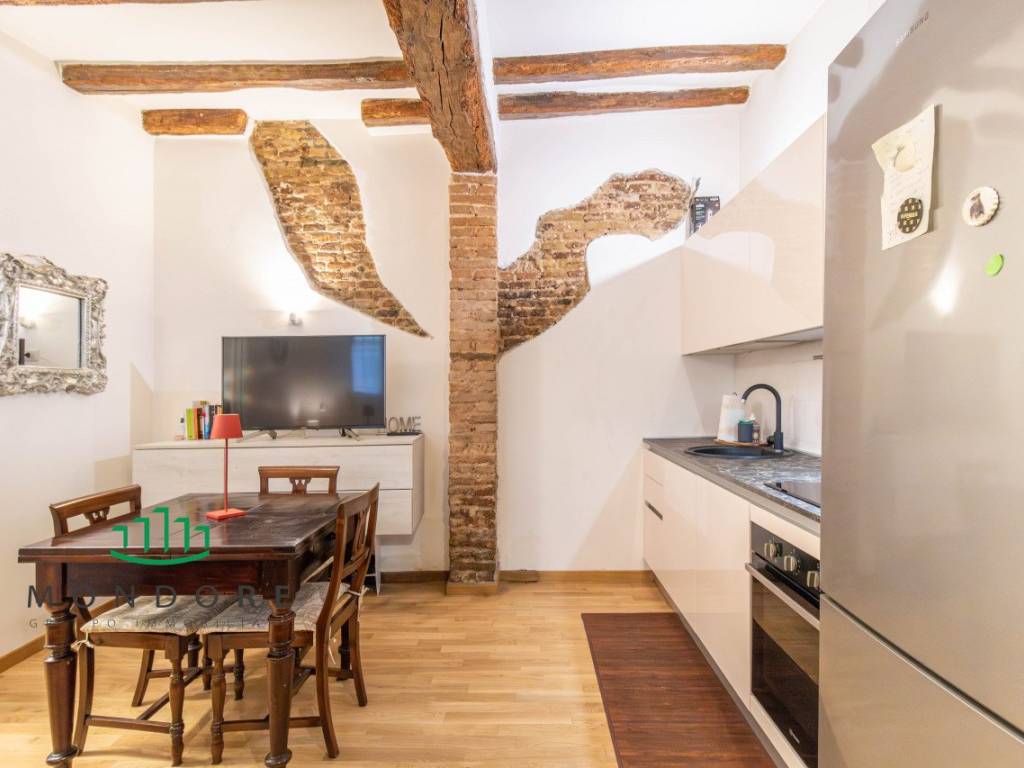 Appartamento a Bologna in VIA SANTO STEFANO 83 - Foto 4