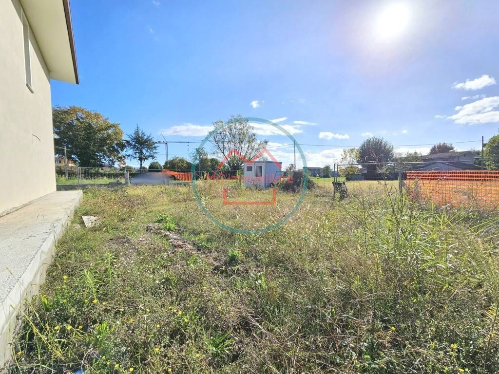 Villa a Massa e cozzile in Via Vetriano - Foto 4