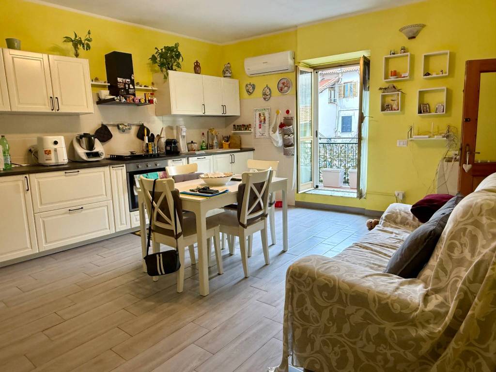 Attico / mansarda a Monterosi in Via Camillo Benso di Cavour, 35 - Foto 2