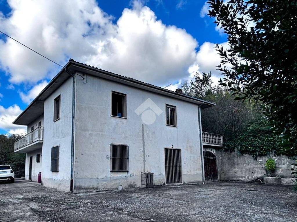 Casa indipendente a Veroli in Via Casamari, 106 - Foto 2