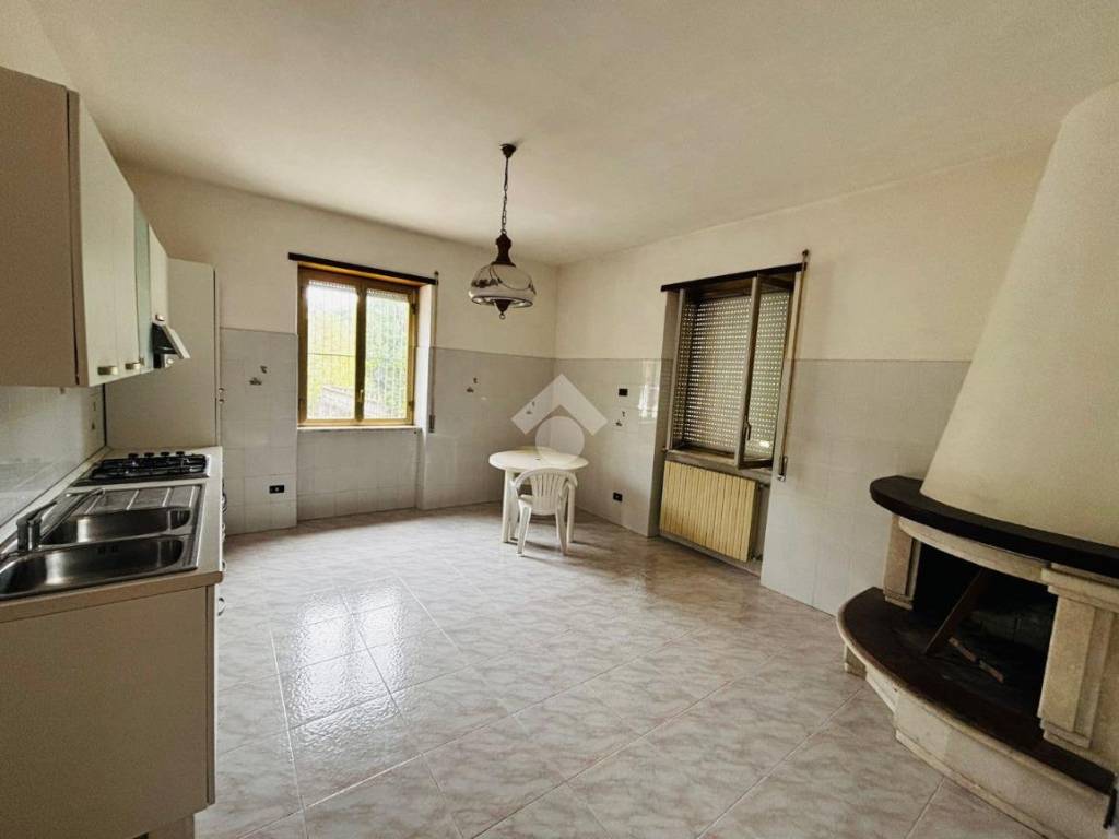 Casa indipendente a Veroli in Via Casamari, 106 - Foto 5