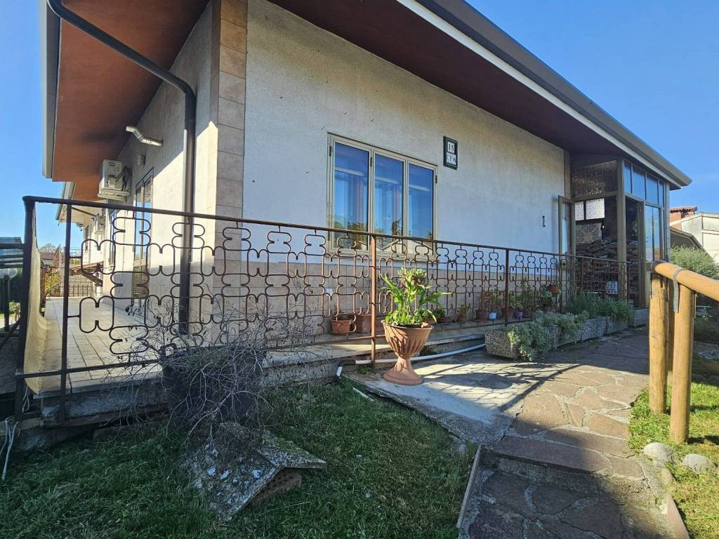 Villetta a schiera a Moraro in Via Gradisca, 1 - Foto 3