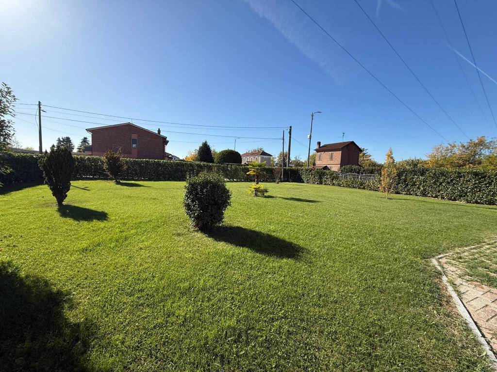 Villa a Alessandria in Strada Acqui - Foto 2