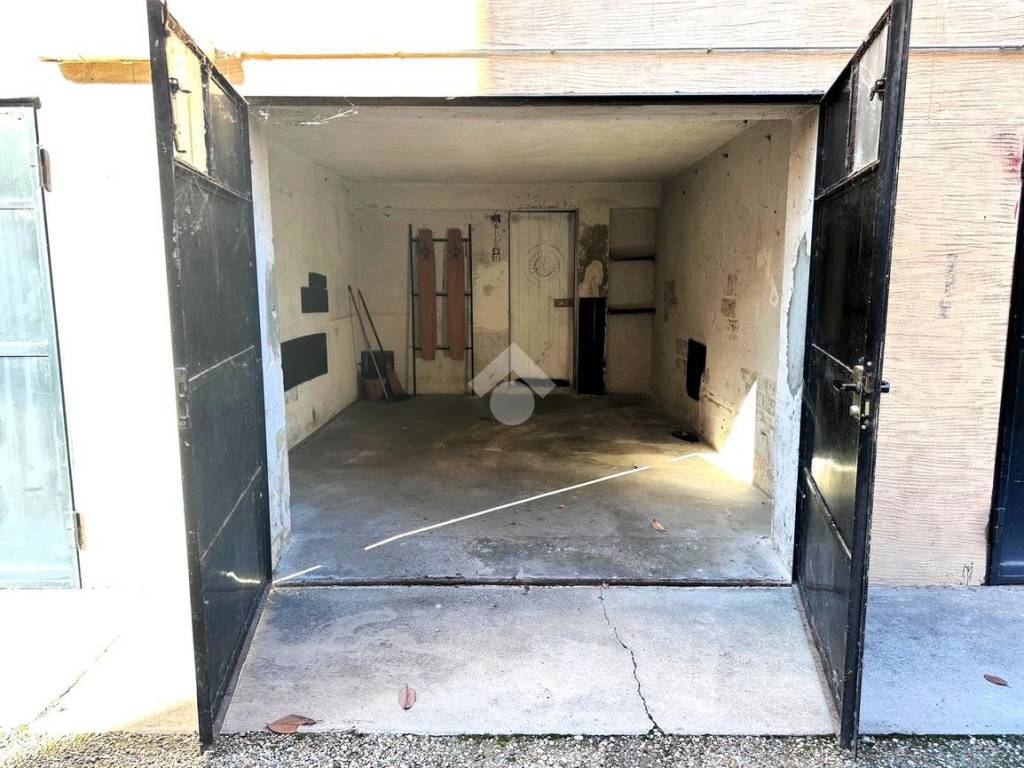 Appartamento a Pavia in Via bona di savoia, 7 - Foto 2