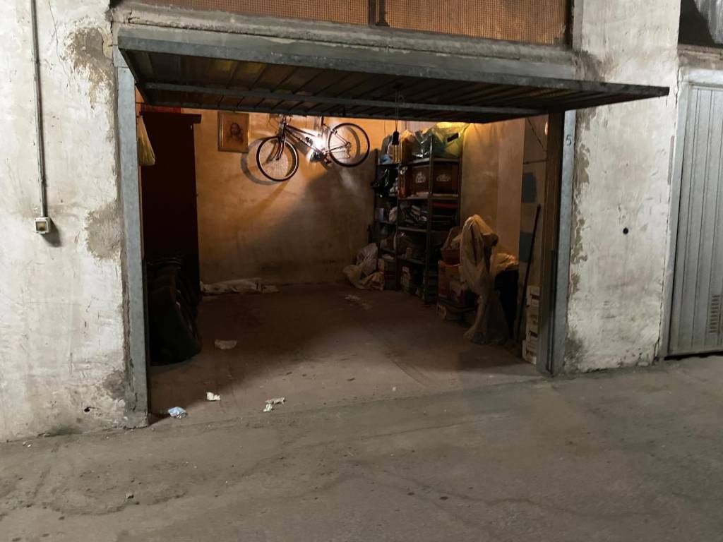 Box / garage a Avellino in Via Aurelio Covotti - Foto 4